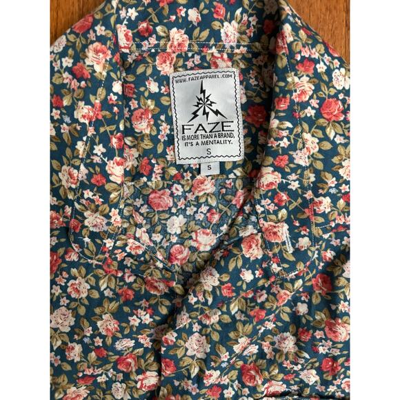 Faze Apparel San Francisco Men’s Floral Button Up Shirt Short Sleeve Size Small - Picture 5 of 6